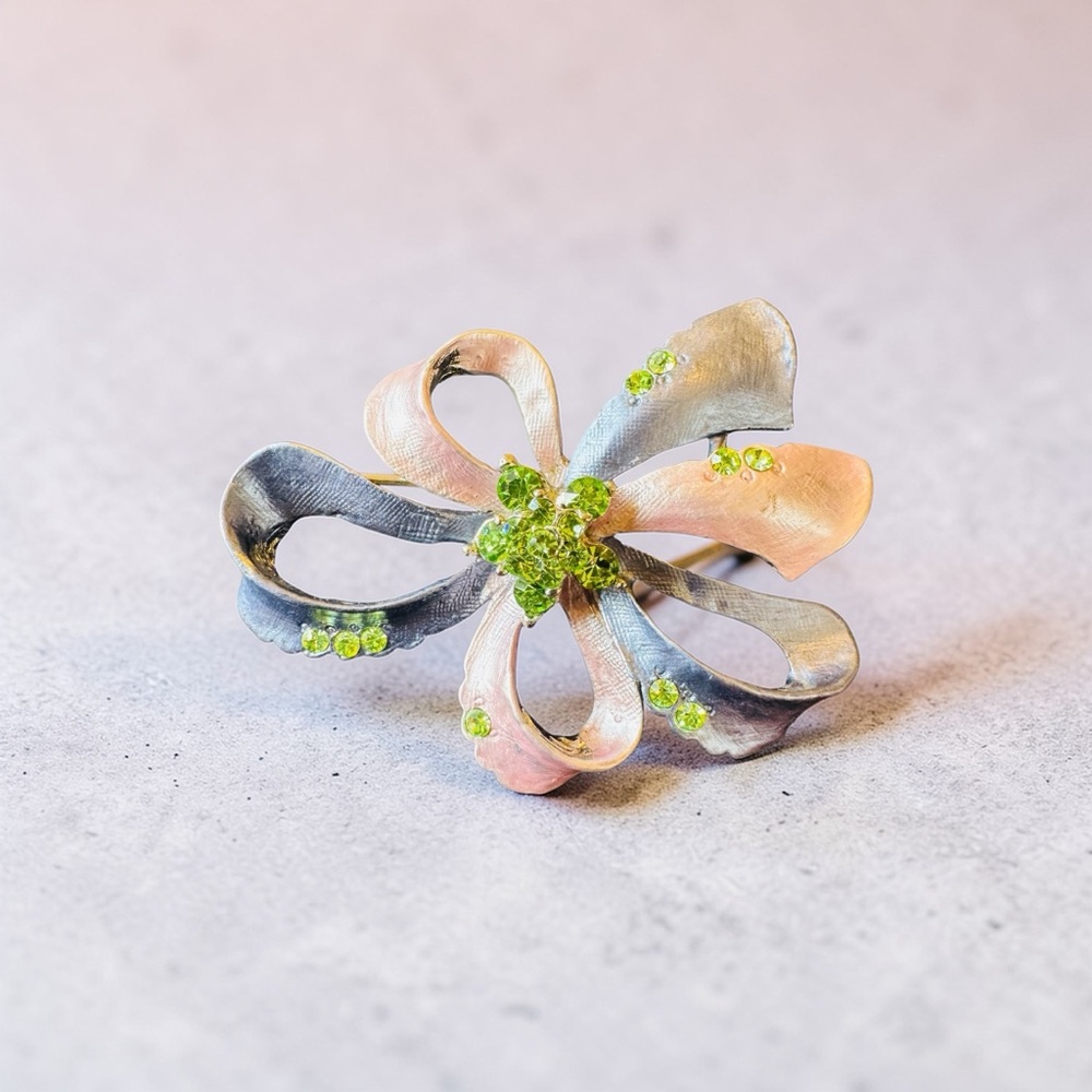 Vintage Green Crystal Flower Brooch